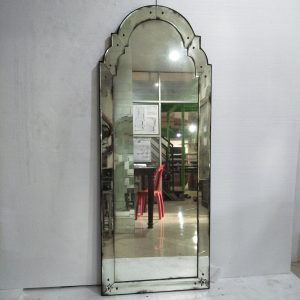 MG 014050 Antique Long Mirror