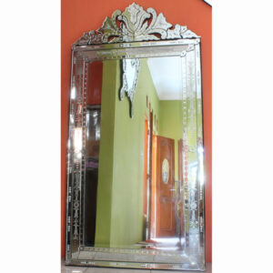 MG 001147 Venetian Mirror Pirus Large