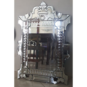 MG 001218 Venetian Style Mirror