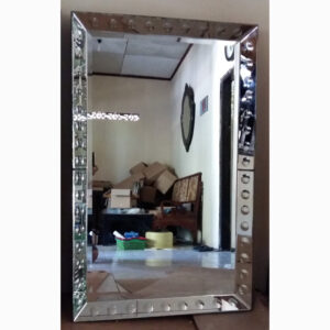 MG 004068 Modern Wall Mirror Baki List Bubble
