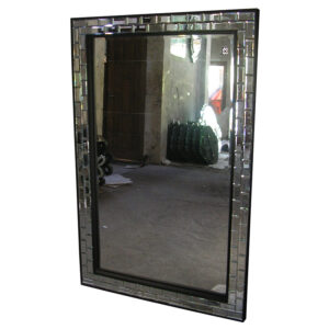 MG 004112 Modern Wall Mirror Beveled