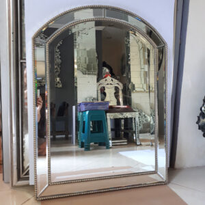 MG 004144 Venetian Beaded Mirror Gold Pines