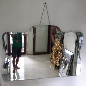 MG 004145 Deco Wall Mirror Beveled Brian Plain