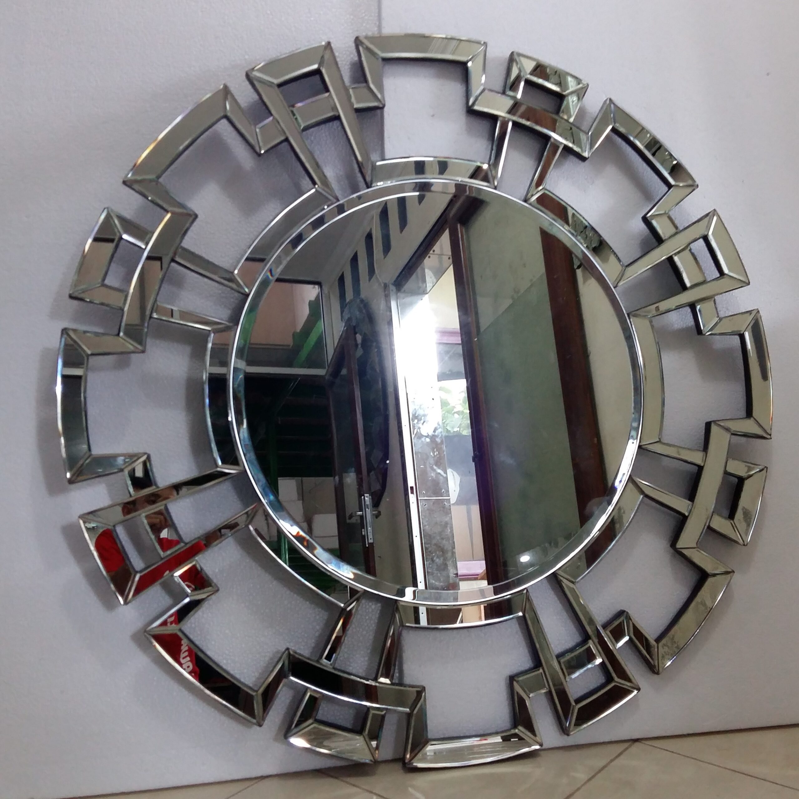 MG 004155 Wall Mirror Round Key