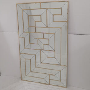 MG 004673 Modern Mirror List Gold Leaf