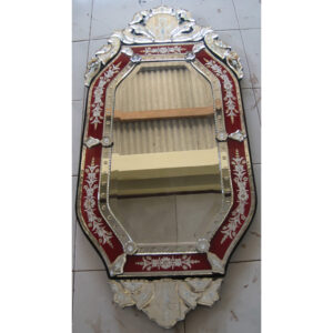 MG 005002 Venetian Mirror Frame Red