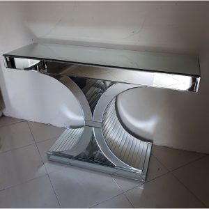 MG 006115 Console Table Mirror Chanel