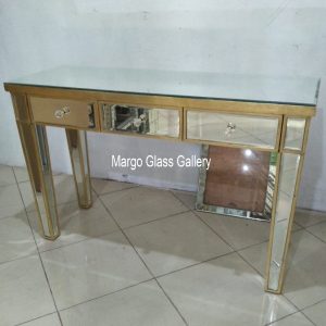 MG 006207 Mirrored Furniture Console With Drawers