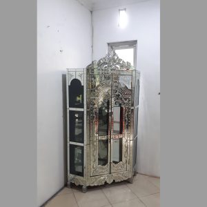 MG 006209 Furniture Mirror Corner Cabinet