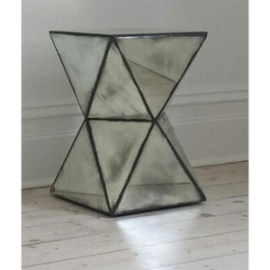 MG 006220 Standing Lamp Box Antique