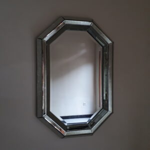 MG 004627 Octagonal Deco Mirror