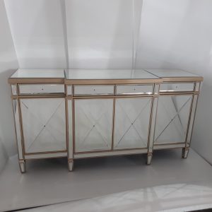 MG 006270 Mirrored Furniture