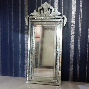 MG 014006 Antique Venetian Mirror Large