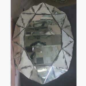 MG 014030 Oval 3D Antique Mirror