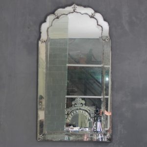 MG 014033 Antique Mirror Motif Karno