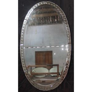 MG 014058 Oval Antique Mirror Bubble