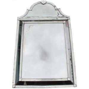 MG 014063 Antique Wall Mirror