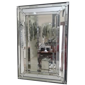 MG 014104 Rectangular Antique Mirror