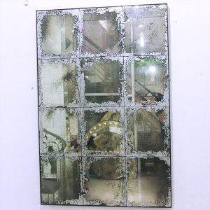 MG 018007 Eglomise Mirror Mosaic Silver