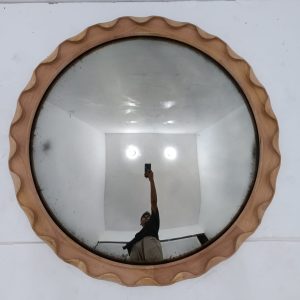 MG 030135 Round Wall Mirror wood frame no carvev convex 95cm overall 109cm (3)