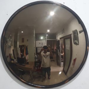 MG 050021 Convex Brown list black antique (1)