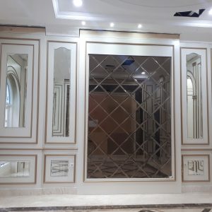 MG 065001 Master bedroom with brown mirror beveled