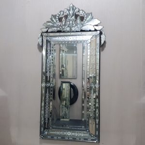 MG 080055 Venetian Mirror Pirus Large