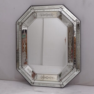 MG 080085 Octagonal Venetian Mirror