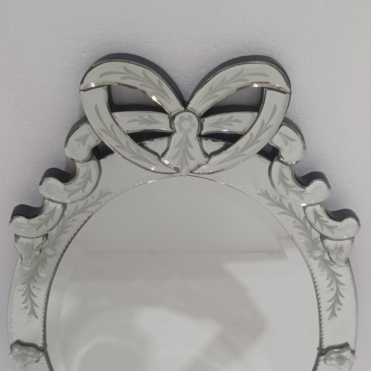 MG 080096 Venetian Mirror Oval Pita - Image 3