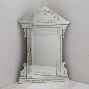 MG 080100 Venetian Mirror Overall